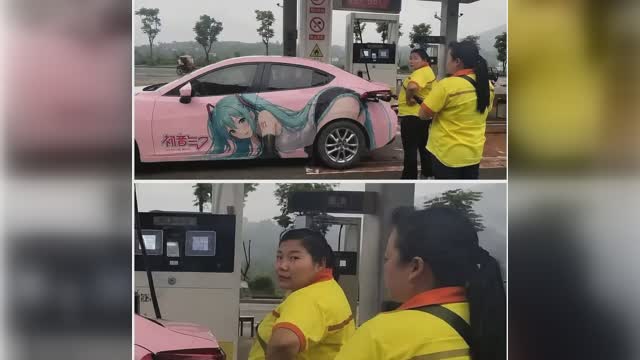 Pumping up Hatsune Miku
